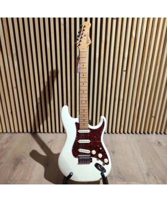 TAGIMA STRATOCASTER Strat TG-530 OWH TT Tagima Strat