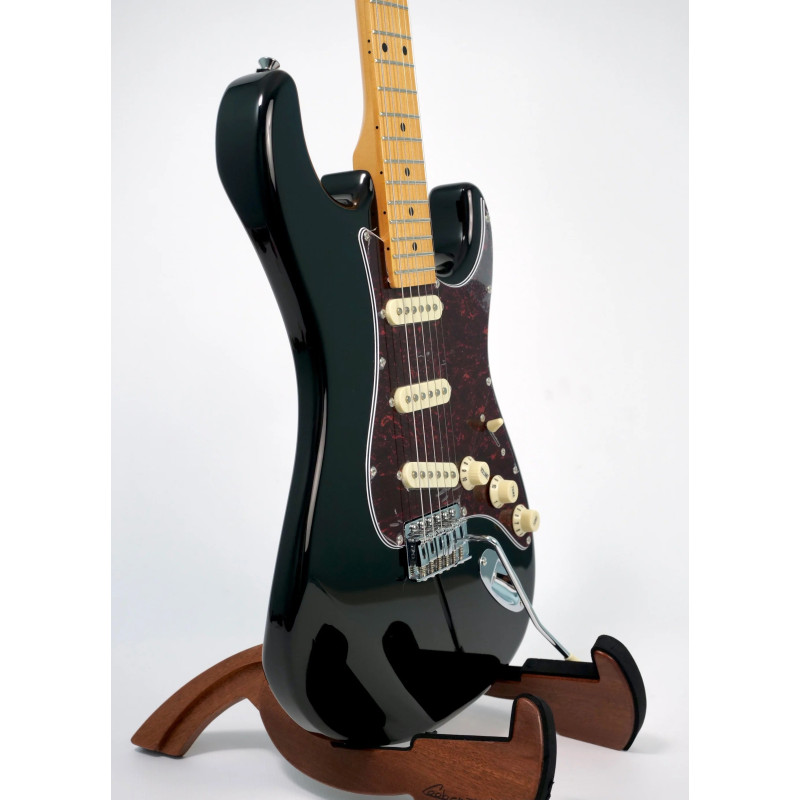 TAGIMA STRATOCASTER Strat TG-530 BK TT Tagima Strat