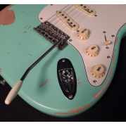 Vintage V6 ICON ~ Relic Ventura Green Vintage Strat