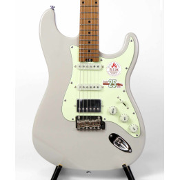Bacchus BSH-STD25 RSM/M ~ LG ~ Global series Bacchus Strat