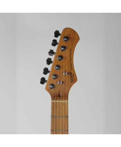 SQOE STRATOCASTER SEST600 WH ROASTED MAPLE Sqoe Strat
