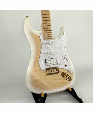 SQOE STRATOCASTER SEST900 alnico 5 HSS Flame maple