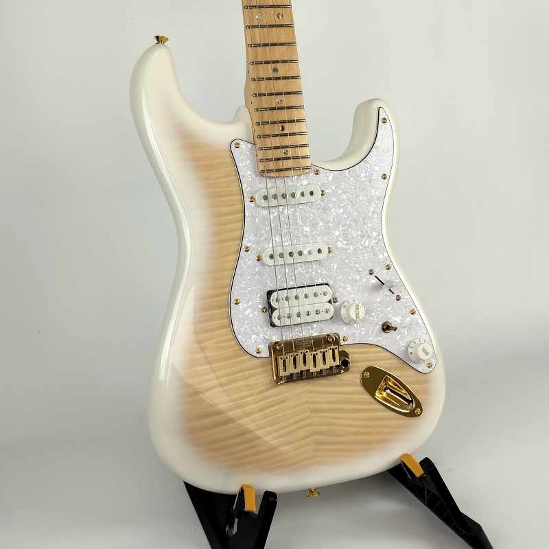 SQOE STRATOCASTER SEST900 alnico 5 HSS Flame maple