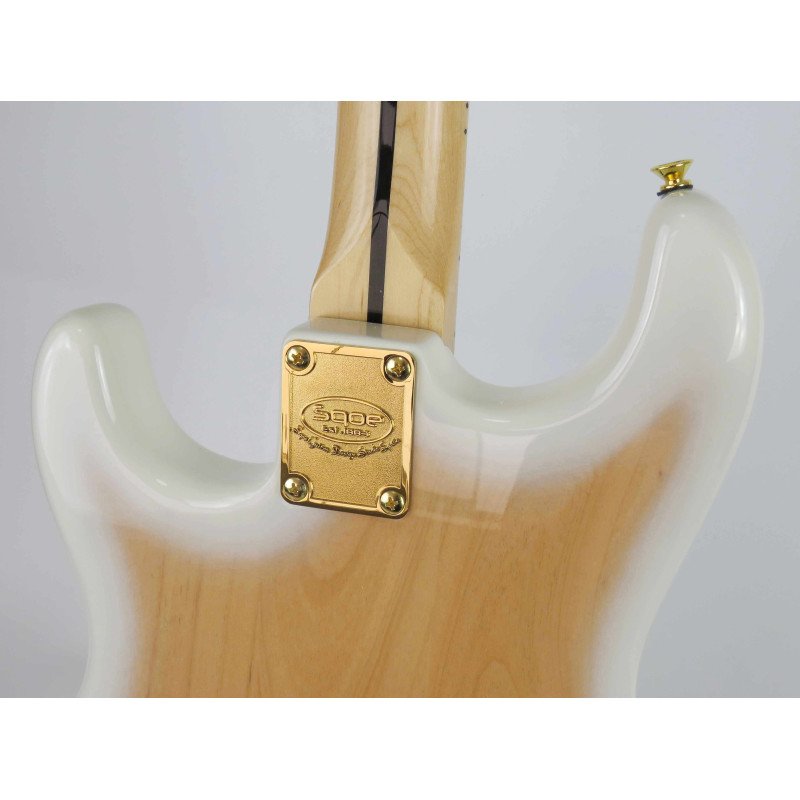 SQOE STRATOCASTER SEST900 alnico 5 HSS Flame maple