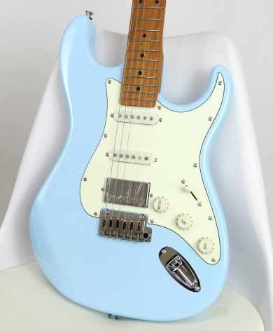 TAGIMA STRATOCASTER T-640 ROASTED SNBL MAPLE CLASSIC SERIES