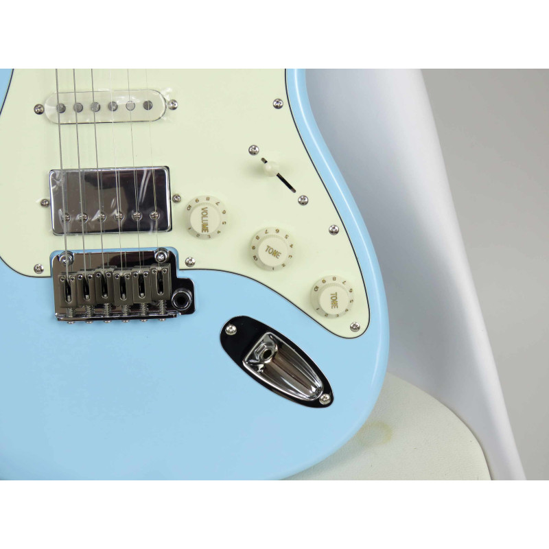 TAGIMA STRATOCASTER T-640 ROASTED SNBL MAPLE CLASSIC SERIES