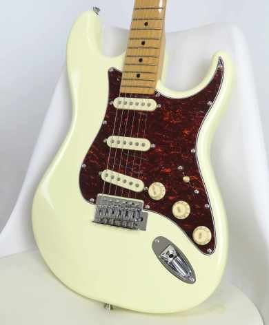 TAGIMA STRATOCASTER Strat TG-530 OWH