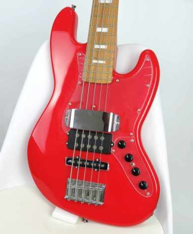 Sqoe Jazz Bass SJB658-RD~ Preamp ~ 5 cuerdas - Lama Instruments