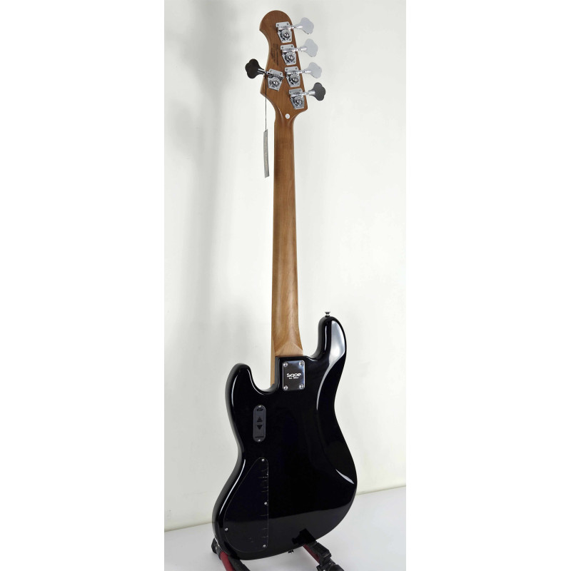 Sqoe Jazz Bass SJB658-BK ~ Preamp ~ 5 cuerdas - Lama Instruments