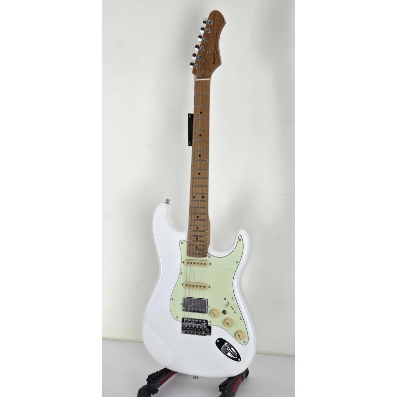 SQOE STRATOCASTER SEST600 WH ROASTED MAPLE