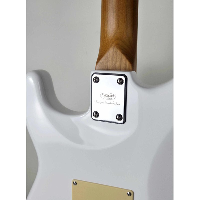 SQOE STRATOCASTER SEST600 WH ROASTED MAPLE