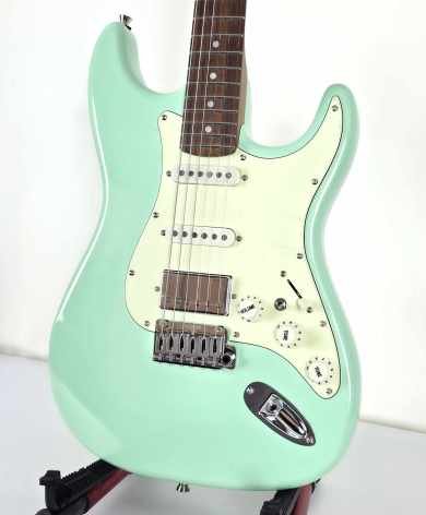 Sqoe Stratocaster SEST700 GR ~ Surf Green
