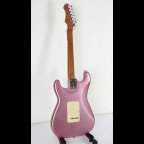 SQOE STRATOCASTER SEST600 MPK ROASTED MAPLE