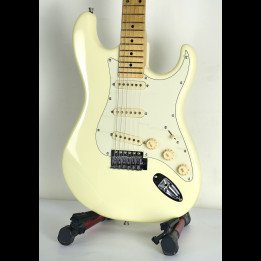 TAGIMA STRATOCASTER Strat TG-530 OWH LF AWH