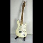 TAGIMA STRATOCASTER Strat TG-530 OWH LF AWH
